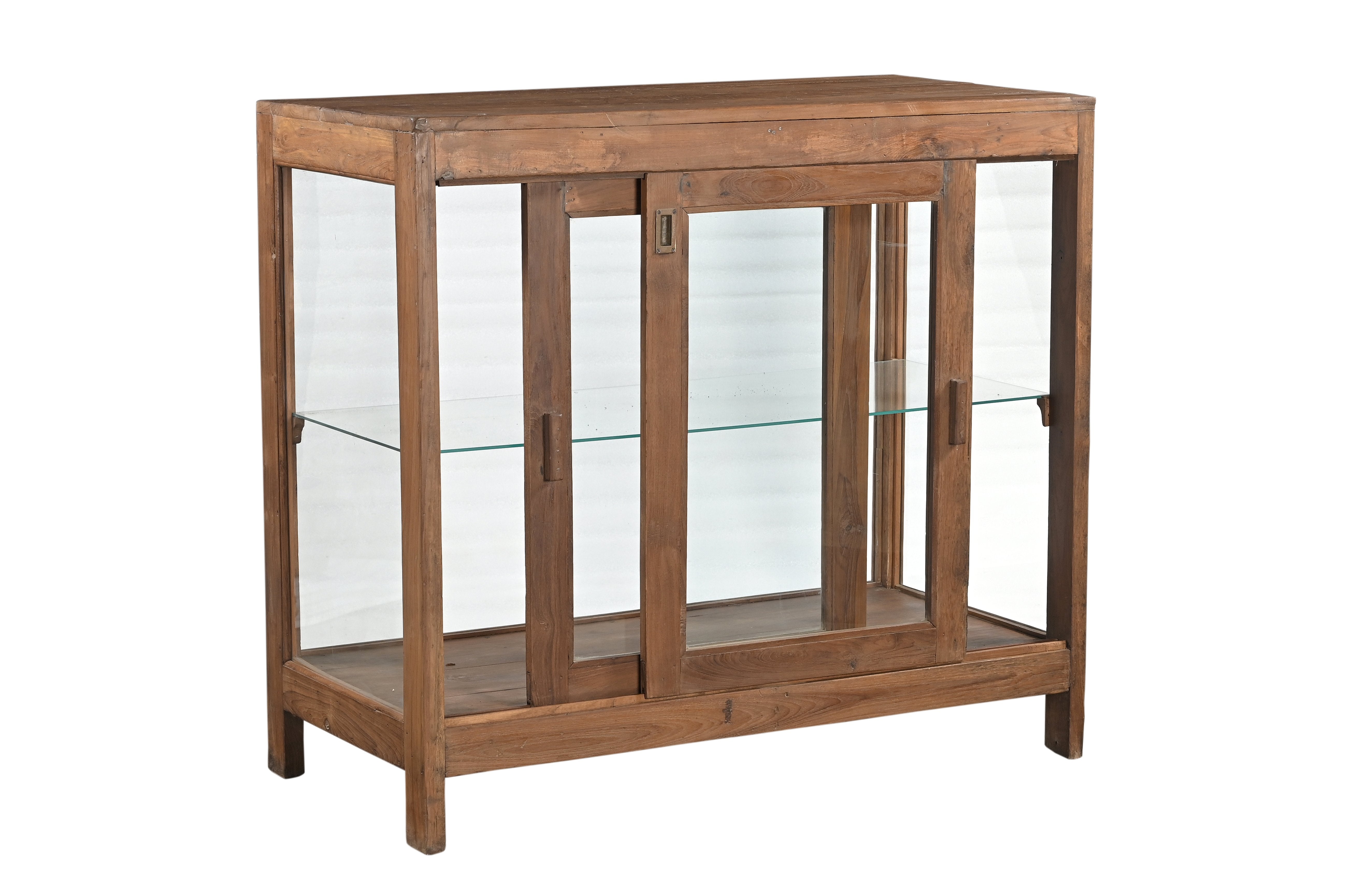 Vitrina 2 Puertas Madera y Vidrio 108