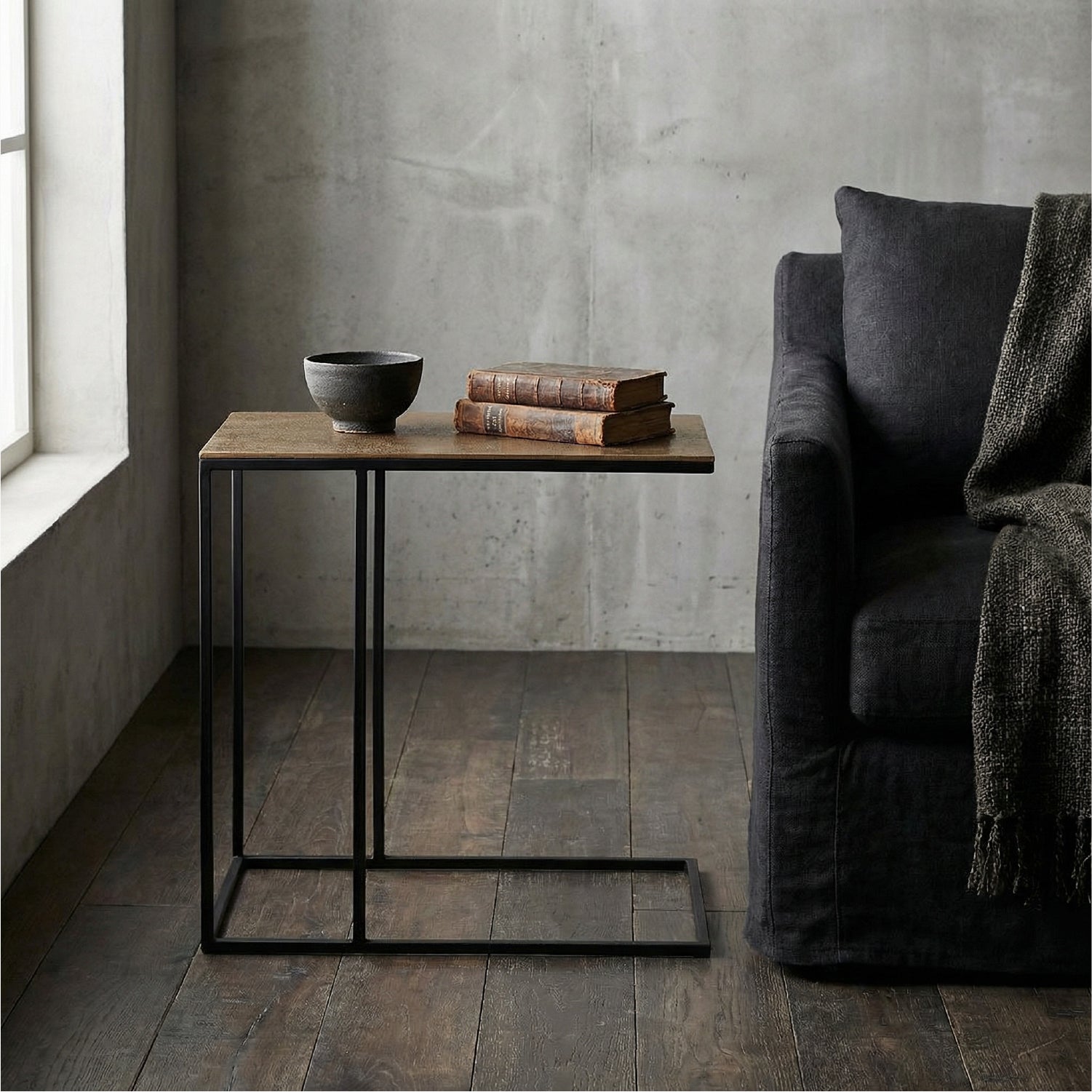 Mesa Lateral Ragna Bronce