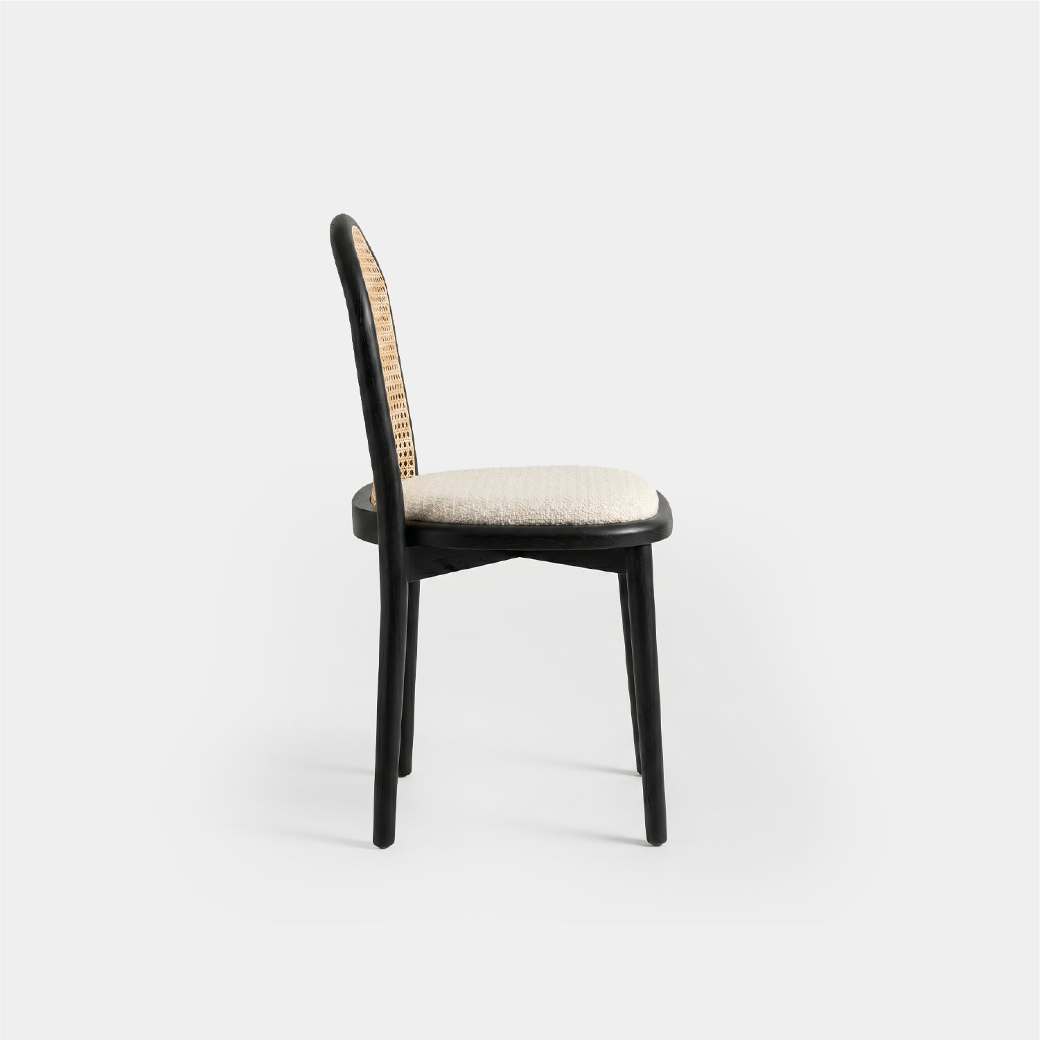 Silla Comedor Alesio Negro y Rattan