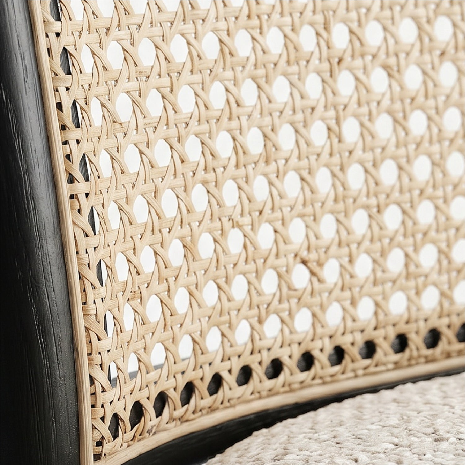 Silla Comedor Alesio Negro y Rattan