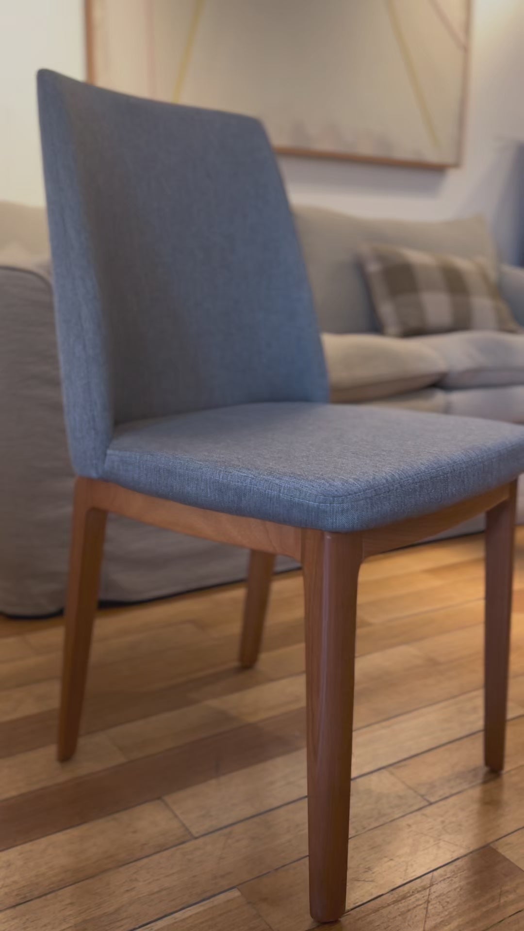Cargar vídeo: Silla Comedor Foley Gris